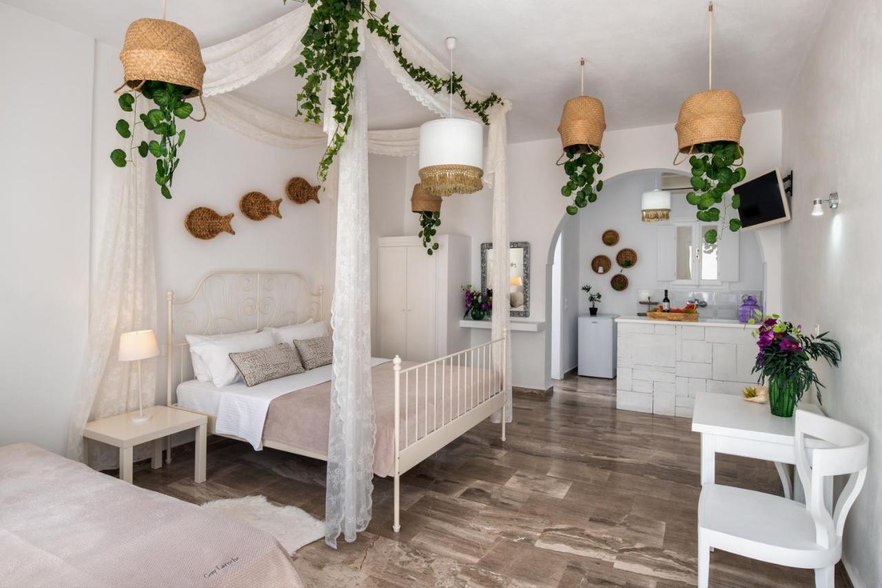Sol Mare Salis Apartment Kamari  Ngoại thất bức ảnh