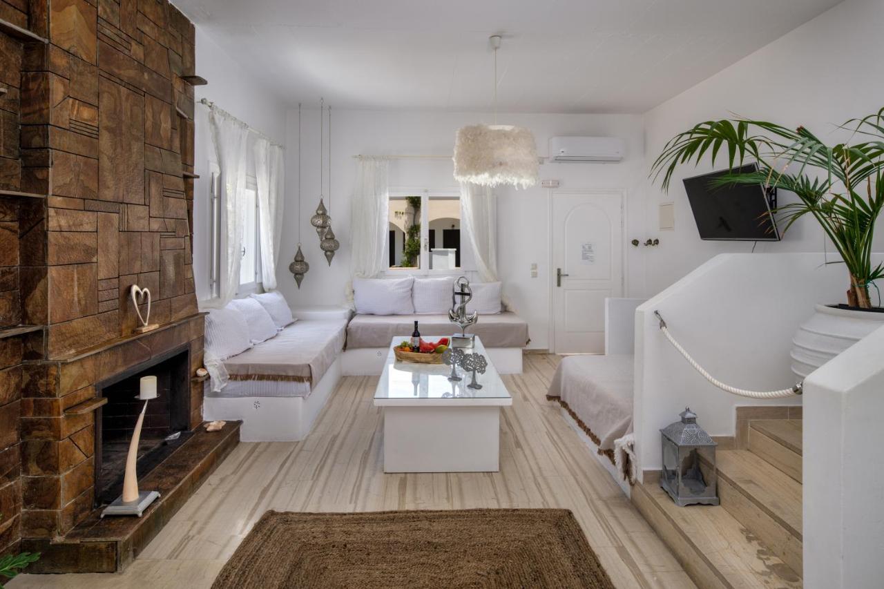 Sol Mare Salis Apartment Kamari  Ngoại thất bức ảnh