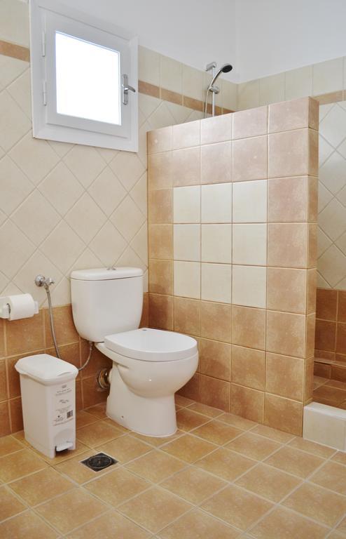 Sol Mare Salis Apartment Kamari  Ngoại thất bức ảnh