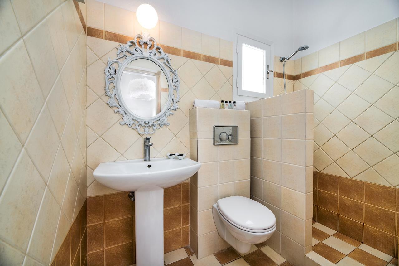Sol Mare Salis Apartment Kamari  Ngoại thất bức ảnh