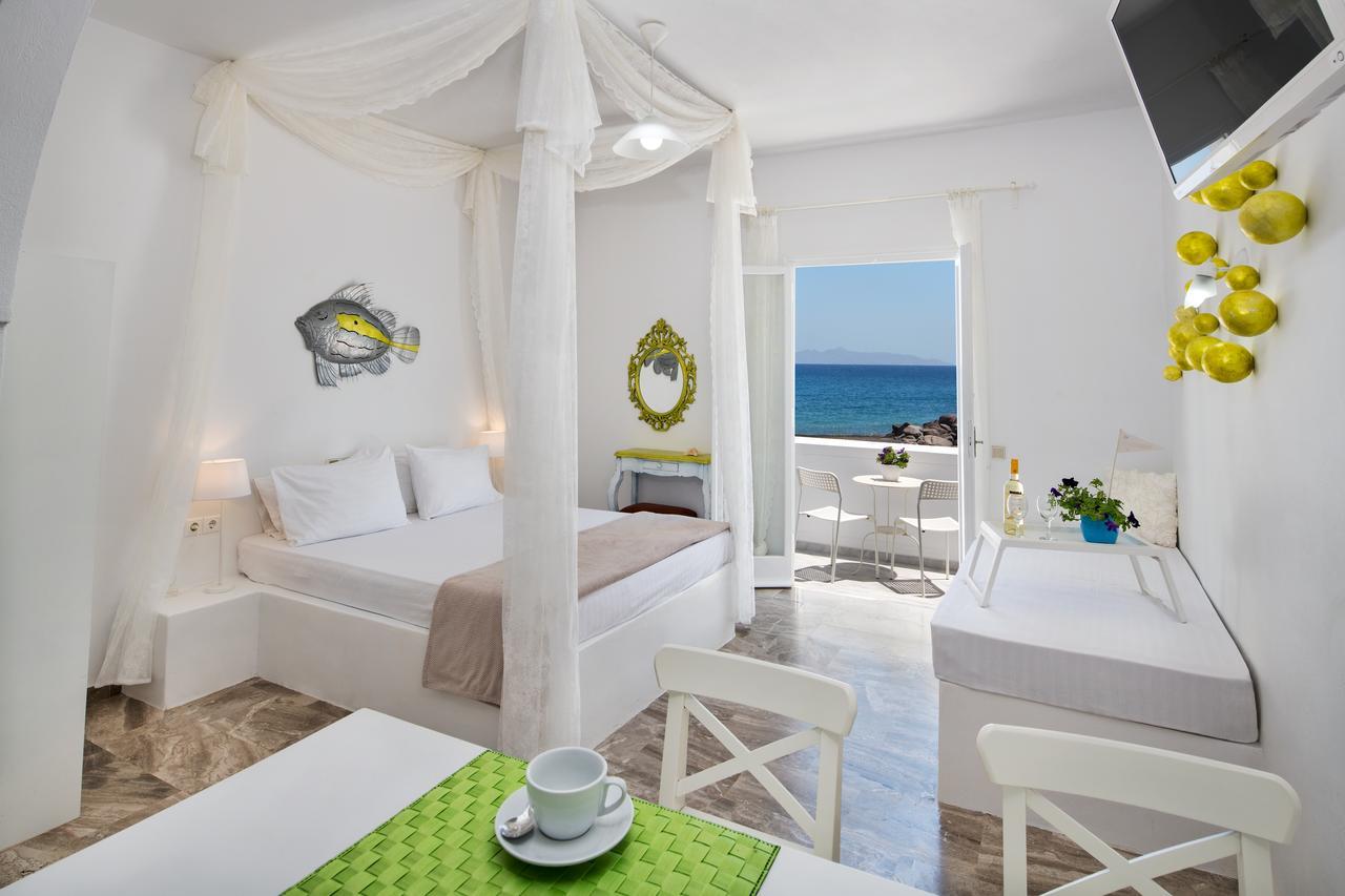 Sol Mare Salis Apartment Kamari  Ngoại thất bức ảnh